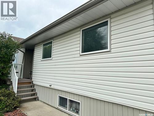 536 5Th Avenue, Hudson Bay, SK - Outdoor With Exterior