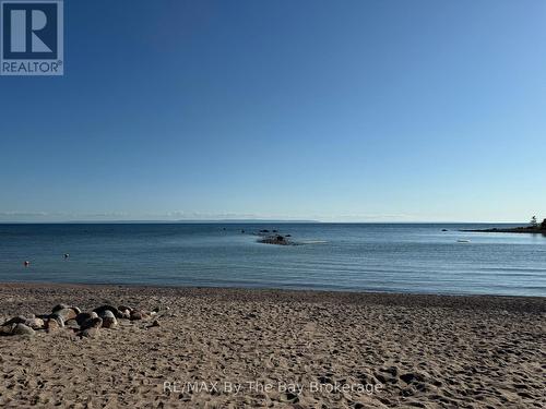 909 17 Concession, Tiny, ON 