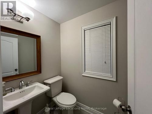 23 Lockerbie Crescent, Collingwood, ON - Indoor Photo Showing Bathroom