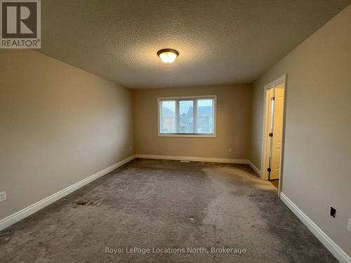 23 Lockerbie Crescent, Collingwood, ON - Indoor Photo Showing Other Room