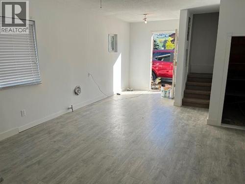 465 Mugford Road, Kelowna, BC - Indoor Photo Showing Other Room