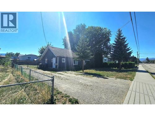 465 Mugford Road, Kelowna, BC - Outdoor