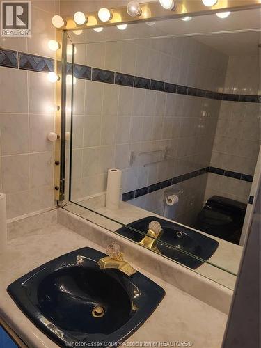 380 Pelissier Unit# 1302, Windsor, ON - Indoor Photo Showing Kitchen