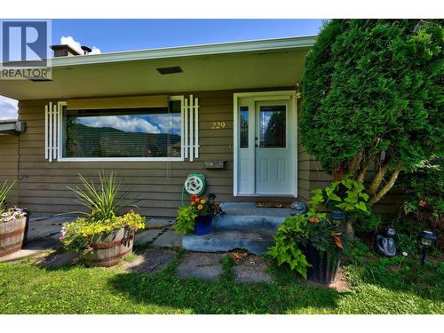 229 Lakeshore Drive, Chase, BC - Outdoor
