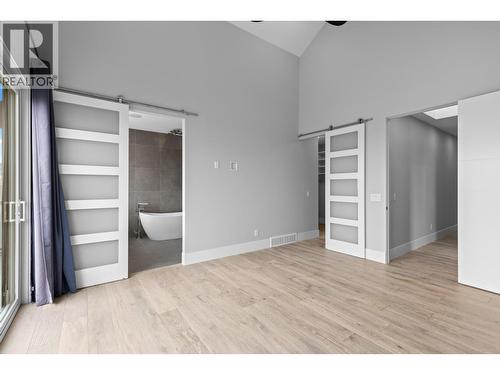 1240 Ponds Avenue, Kelowna, BC - Indoor Photo Showing Other Room