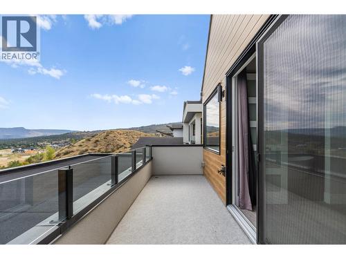 1240 Ponds Avenue, Kelowna, BC - Outdoor With Balcony With Exterior