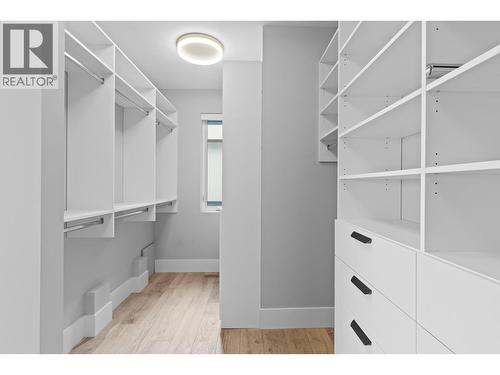 1240 Ponds Avenue, Kelowna, BC - Indoor With Storage