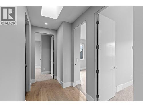 1240 Ponds Avenue, Kelowna, BC - Indoor Photo Showing Other Room