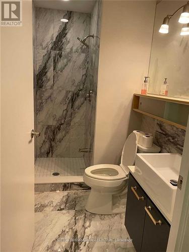 610 - 85 Bloor Street E, Toronto, ON - Indoor Photo Showing Bathroom