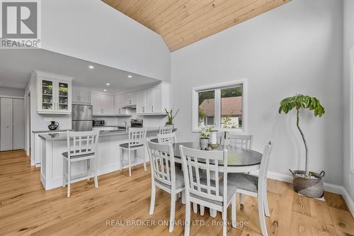 1 Mckowen Road, Mckellar, ON - Indoor Photo Showing Dining Room