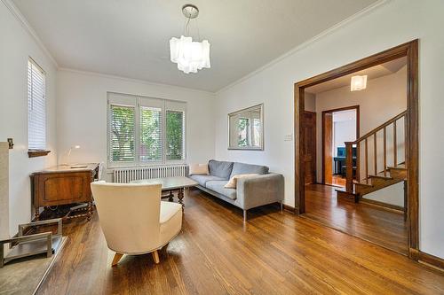 Living room - 527 Av. Stanstead, Mont-Royal, QC - Indoor