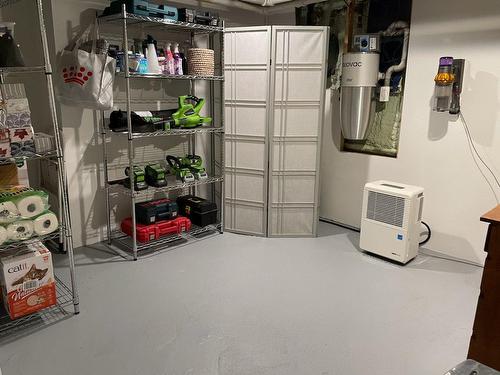 Storage - 527 Av. Stanstead, Mont-Royal, QC - Indoor