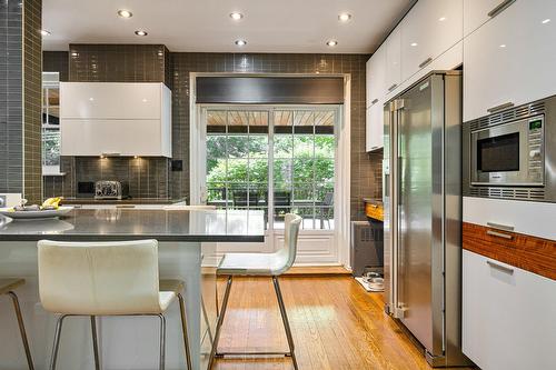 Kitchen - 527 Av. Stanstead, Mont-Royal, QC - Indoor Photo Showing Kitchen