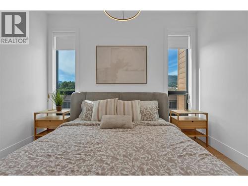 602 Lakeshore Drive Unit# 402, Penticton, BC - Indoor Photo Showing Bedroom