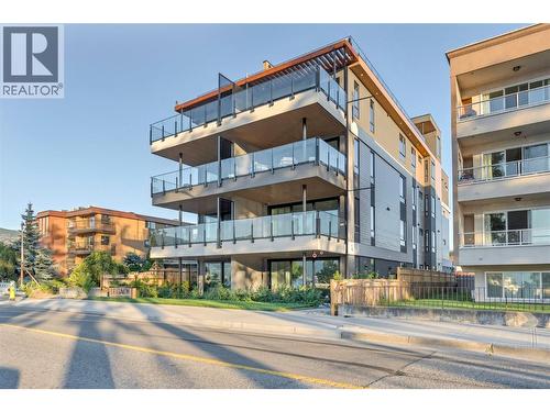 602 Lakeshore Drive Unit# 402, Penticton, BC - Outdoor With Balcony