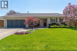 298 GLEN AFTON Drive  Burlington, ON L7L 1H1