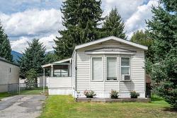 6-1200 Oscar Street  Revelstoke, BC V0E 2S0