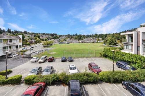 320-2815 Departure Bay Rd, Nanaimo, BC - Outdoor