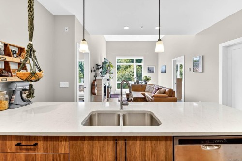 302-700 Yew Wood Rd, Tofino, BC - Indoor Photo Showing Kitchen With Double Sink