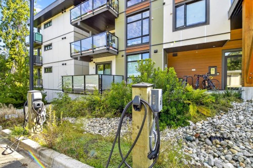 302-700 Yew Wood Rd, Tofino, BC - Outdoor With Balcony