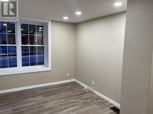 194 Dunlop Street E, Barrie, ON - Indoor Photo Showing Other Room
