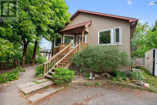 281 HARVIE ROAD  Barrie, ON L4N 8J5