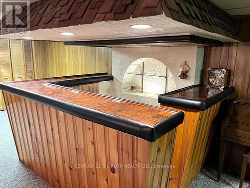 19 Finlay Mill Road, Springwater, ON - Indoor Photo Showing Other Room