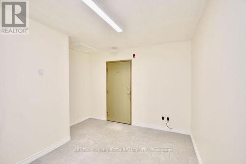24 North Street N, Barrie, ON - Indoor Photo Showing Other Room
