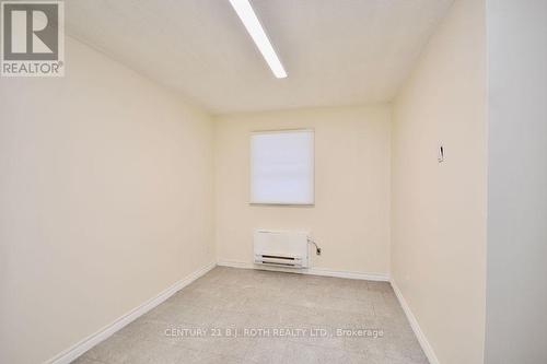 24 North Street N, Barrie, ON - Indoor Photo Showing Other Room