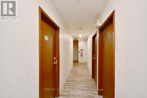 24 North Street N, Barrie, ON - Indoor Photo Showing Other Room