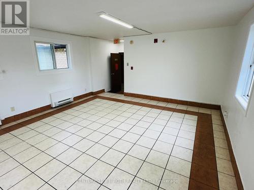 24 North Street N, Barrie, ON - Indoor Photo Showing Other Room