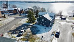 194 DUNLOP STREET E Barrie, ON L4M 1B4