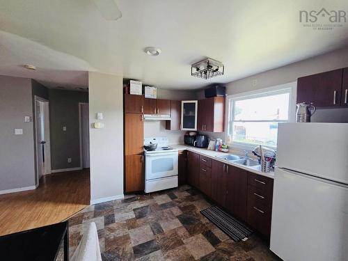 29 Roost Street, Glace Bay, NS 