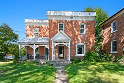 109 Rue Centre  Shawville, QC J0X 2Y0