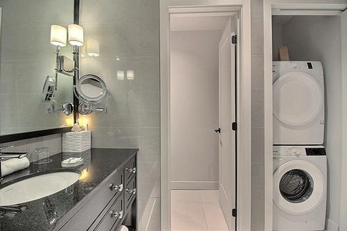 Salle de bains - 115-694 Ch. Ripple Cove, Ayer'S Cliff, QC - Indoor Photo Showing Laundry Room