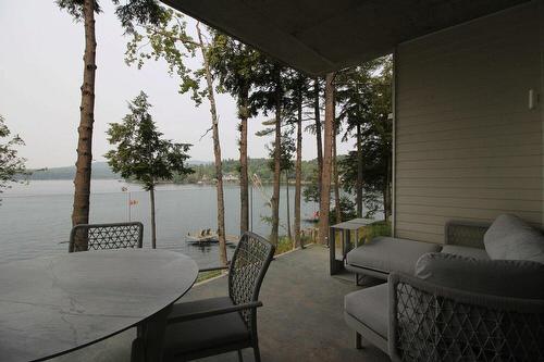 Balcon - 115-694 Ch. Ripple Cove, Ayer'S Cliff, QC - Outdoor With Body Of Water