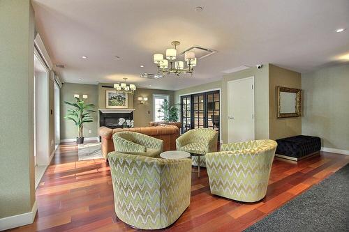 Hall d'entrée/Vestibule - 115-694 Ch. Ripple Cove, Ayer'S Cliff, QC - Indoor Photo Showing Living Room