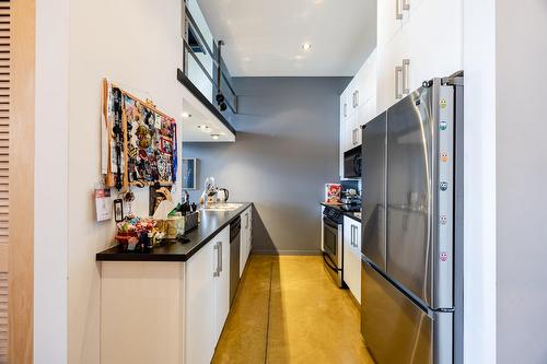 Cuisine - 301-2321 Av. Des Érables, Montréal (Ville-Marie), QC 