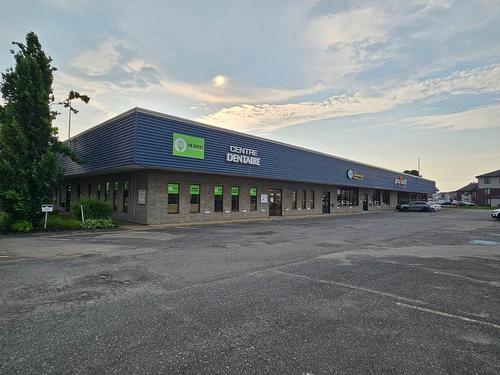 Frontage - 1010  - 1040 Boul. René-Lévesque, Drummondville, QC - Outdoor