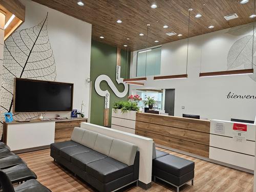 Commerce - 1010  - 1040 Boul. René-Lévesque, Drummondville, QC - Indoor Photo Showing Other Room