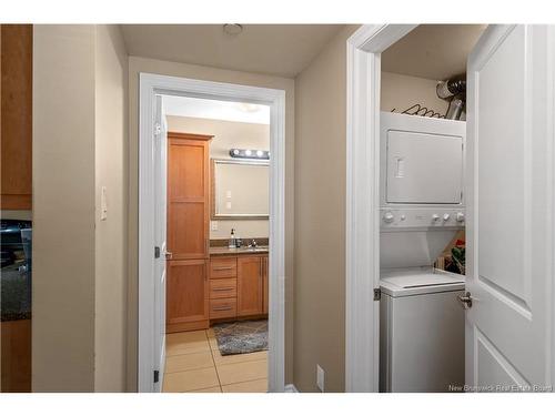 106-33 Sifroi St, Dieppe, NB 