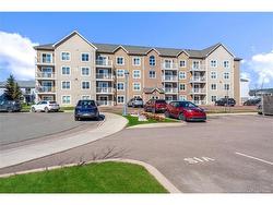 106-33 Sifroi ST  Dieppe, NB E1A 5T1