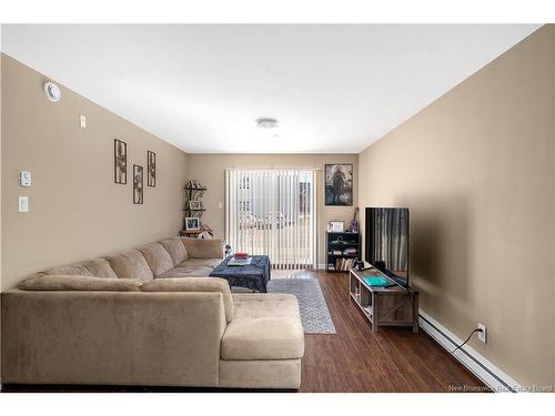 106-33 Sifroi St, Dieppe, NB 