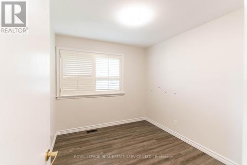 365 Sandhurst Drive, Oakville, ON - Indoor Photo Showing Other Room