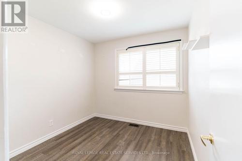 365 Sandhurst Drive, Oakville, ON - Indoor Photo Showing Other Room