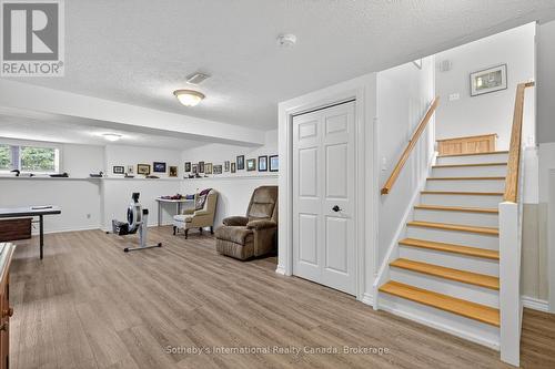 35 Elgin Street S, Blue Mountains, ON - Indoor Photo Showing Other Room