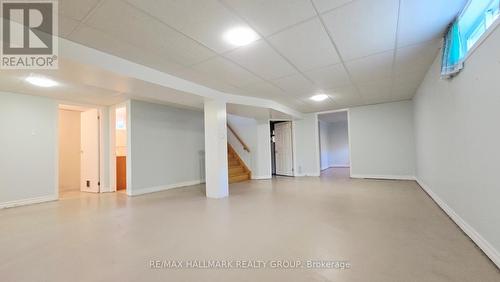 38 Hadley Circle, Ottawa, ON - Indoor