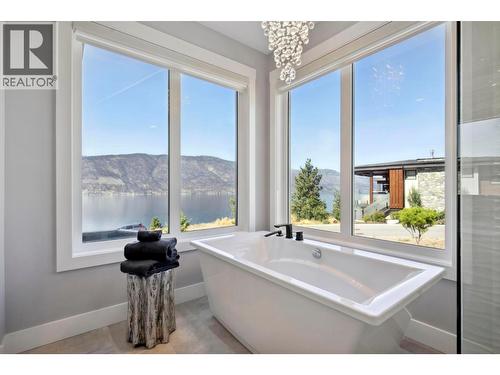 3580 Boxwood Road, Kelowna, BC - Indoor Photo Showing Other Room