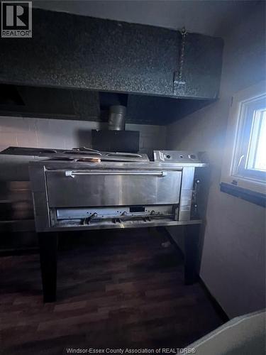 2744 County Rd 42, St. Joachim, ON - Indoor Photo Showing Other Room