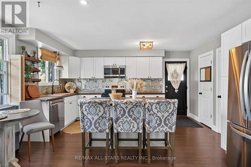 34 William Street, Kawartha Lakes (Bobcaygeon), ON - Indoor